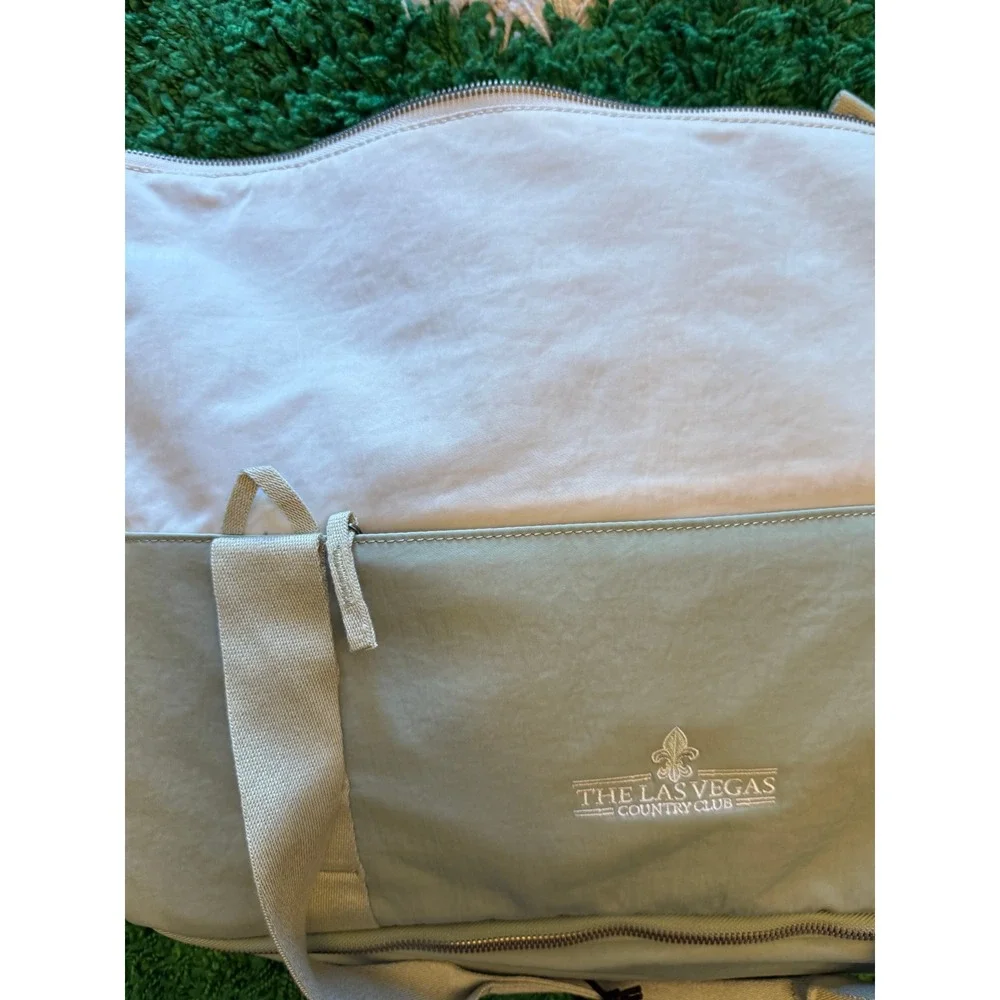 OGIO Weekender Duffel Bag OS Matcha New Las Vegas Country Club Rise Duffel